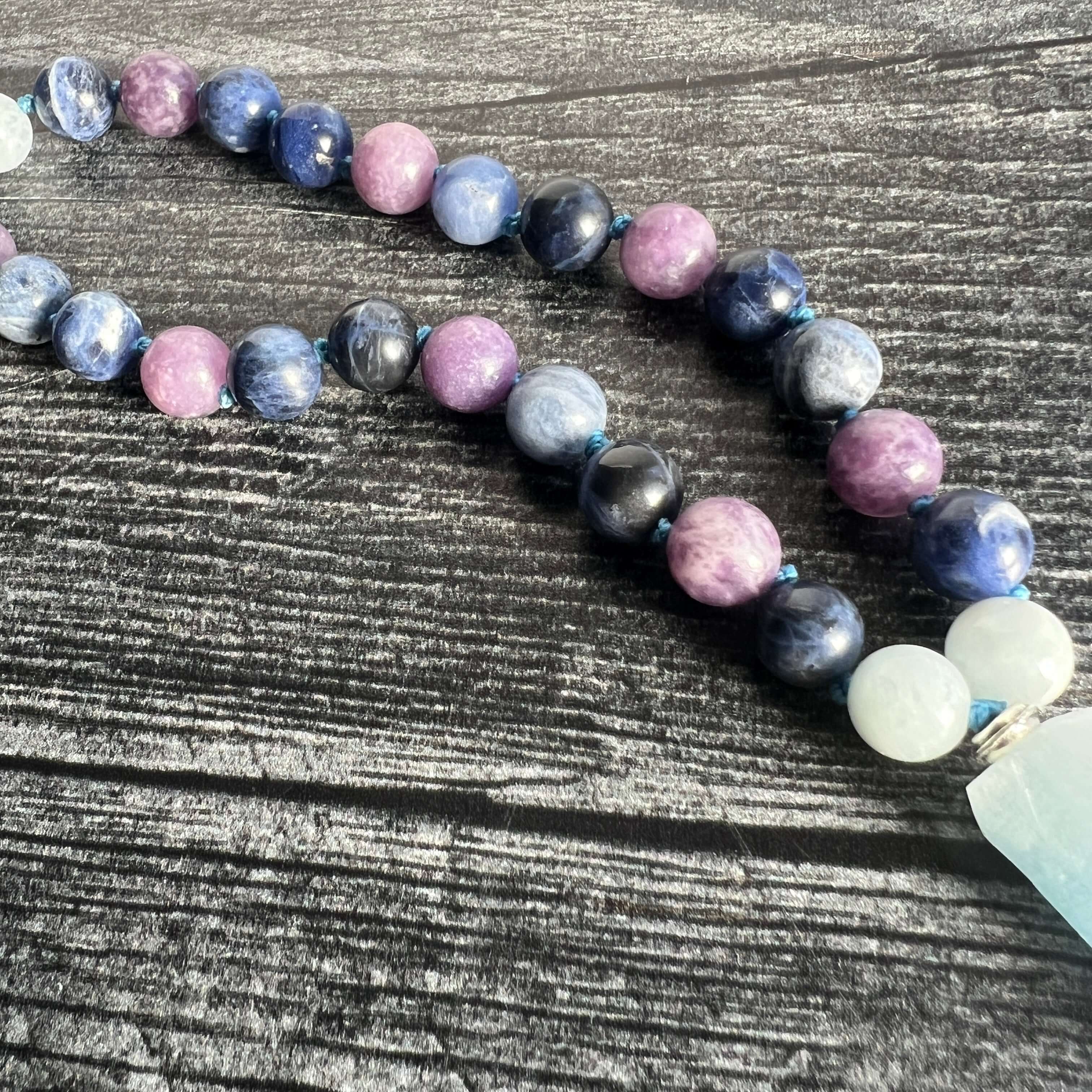 Throat Chakra Meditation Mala – 27 Beads of Aquamarine & Sodalite
