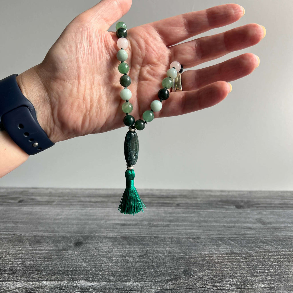 Heart Chakra Meditation Mala – 27 Beads of Rose Quartz & Moss Agate